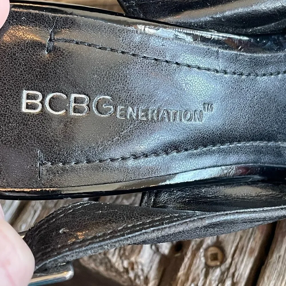 Pre-Owed BCBGEneration Womens Black Open Toe Slingback Upper Leather Heels Sz 8